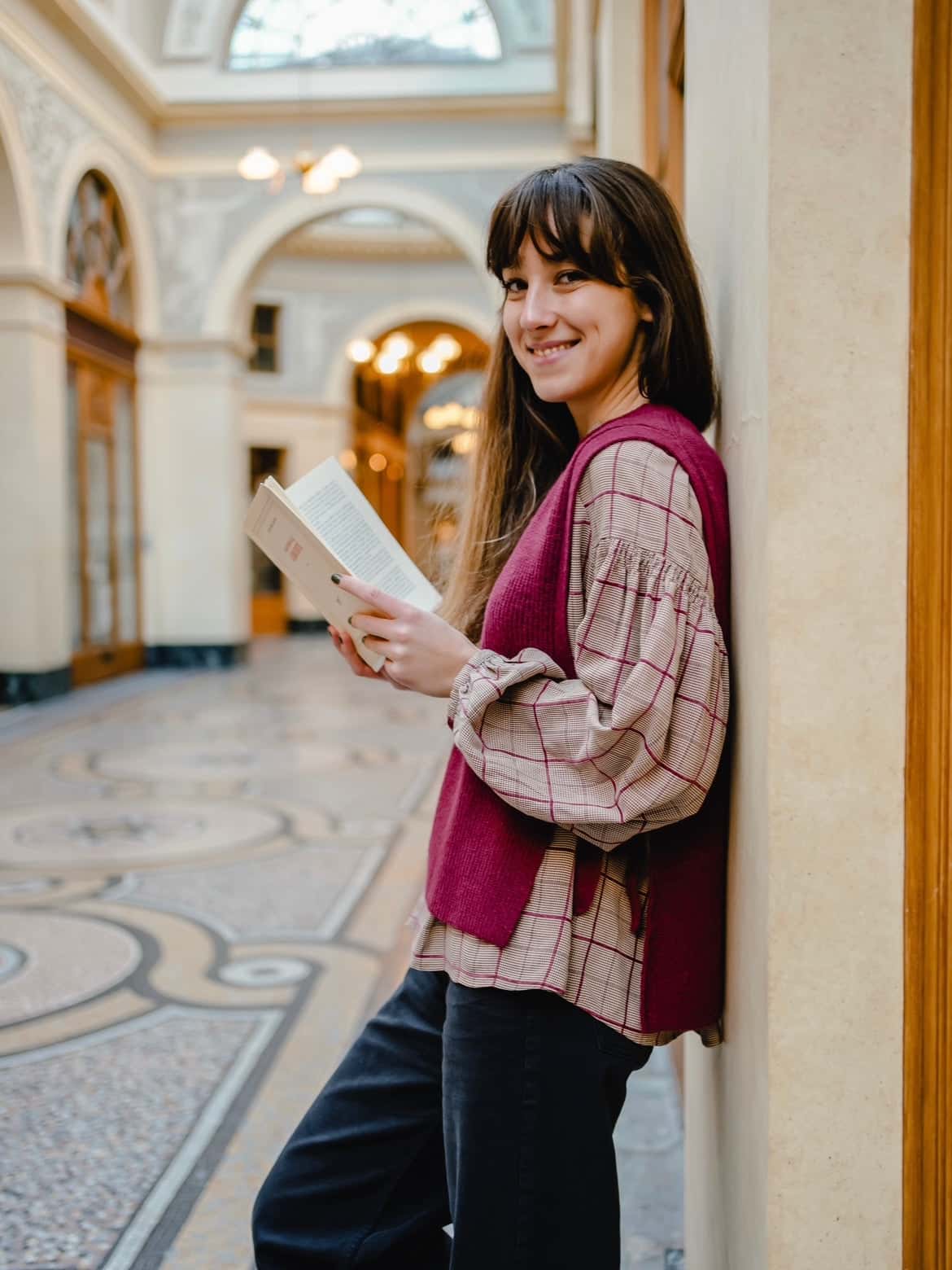 Pull à nouer bordeaux